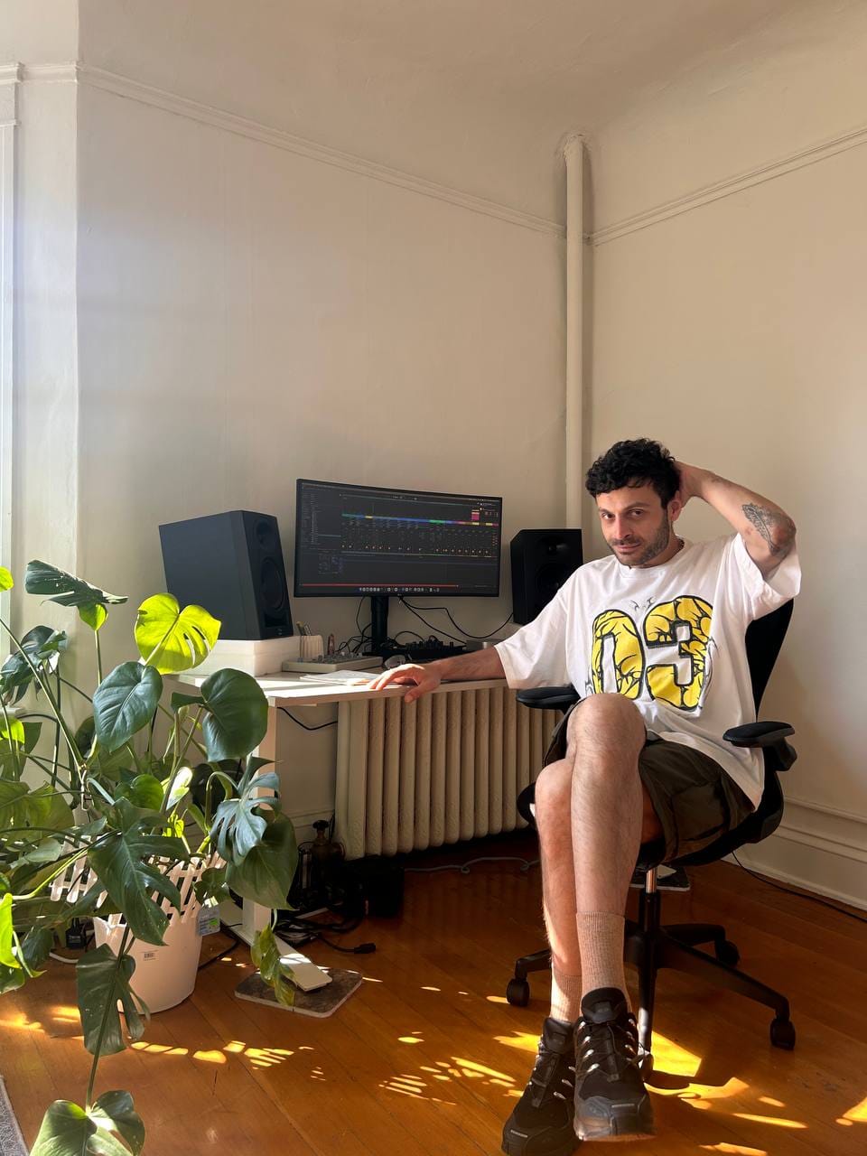 Tornike Toke Nikolaishvili in the studio